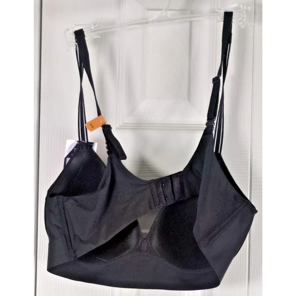 Maidenform dm2501 barely